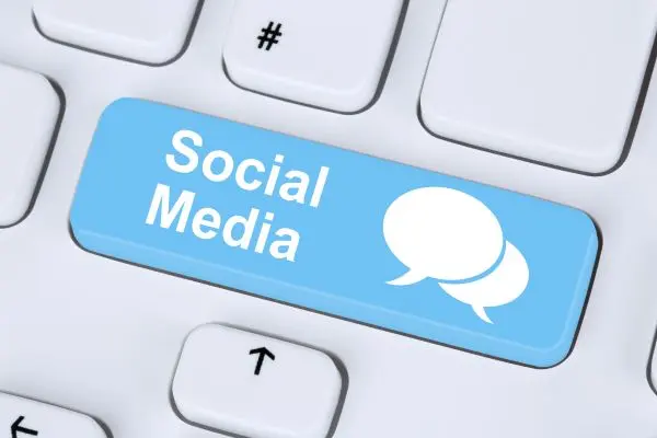 Overview of Social Media Posting Service